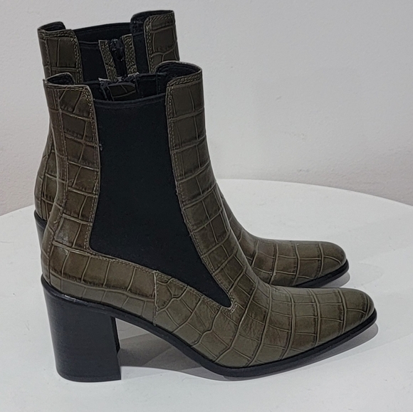 Jeffrey Campbell Green Crock Embossed Ankle Boots - Picture 7 of 9